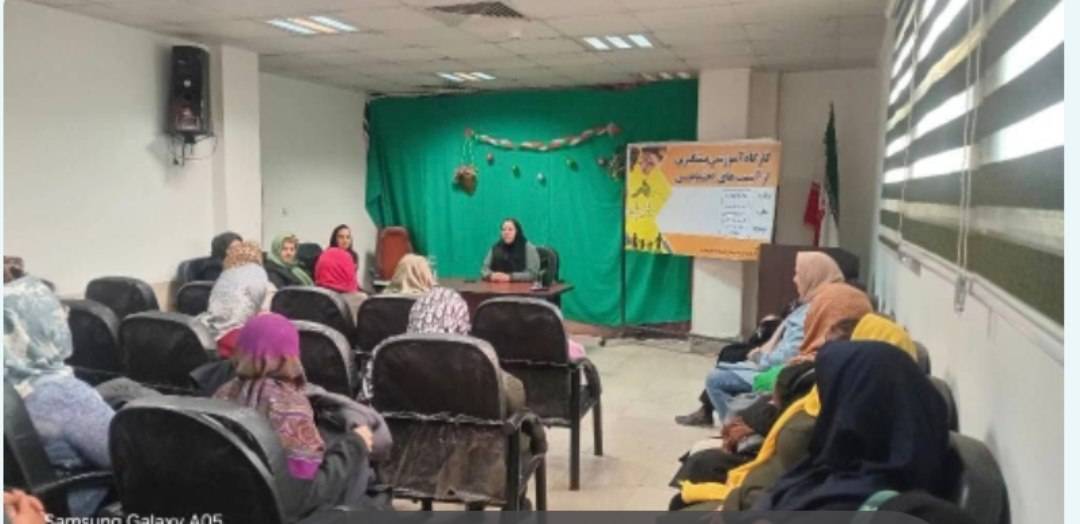 ثبت ۲هزار و پانصد نفرساعت کارگاه پیشگیری از آسيب ها در شش ماهه دوم سال منطقه ۸ (گالری)